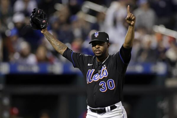 No no no no no 5 Mets pitchers combine to no hit Phillies AP News